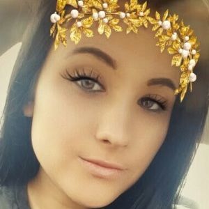 Meet your Posher, Hailey